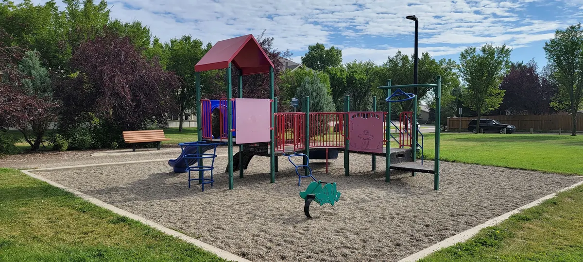 Willow Pointe Park